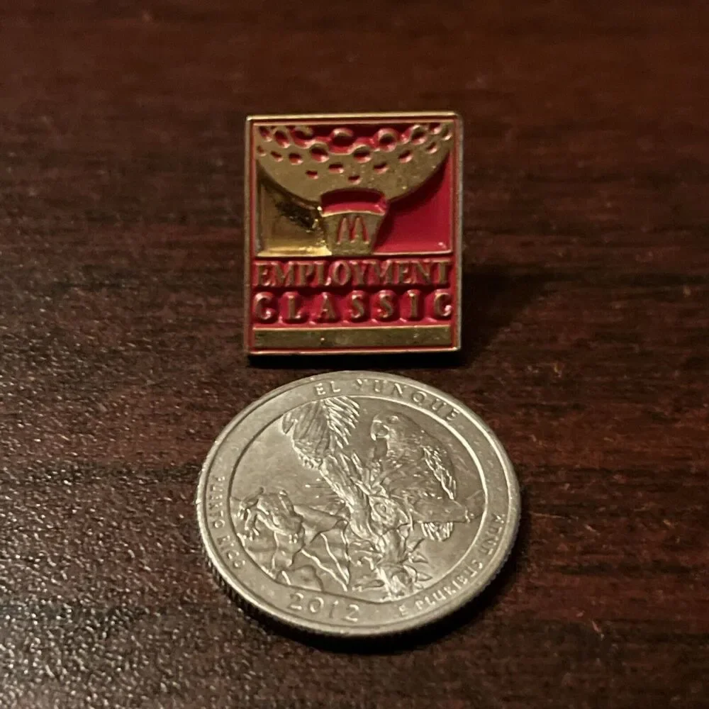 McDonald’s Employment‎ Classic Golf Tournament Employee Lapel Hat Pin